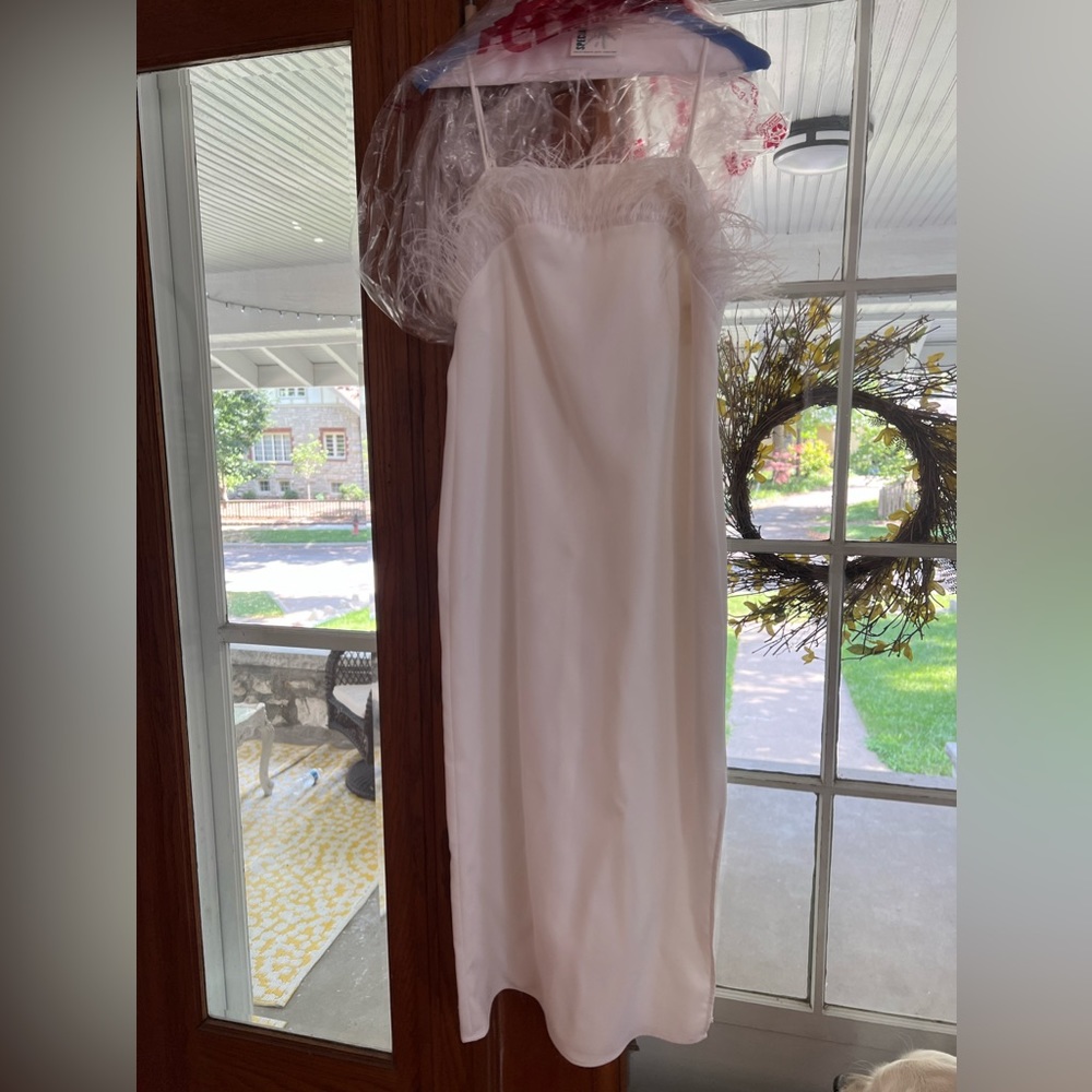 Elliat Midi dress
